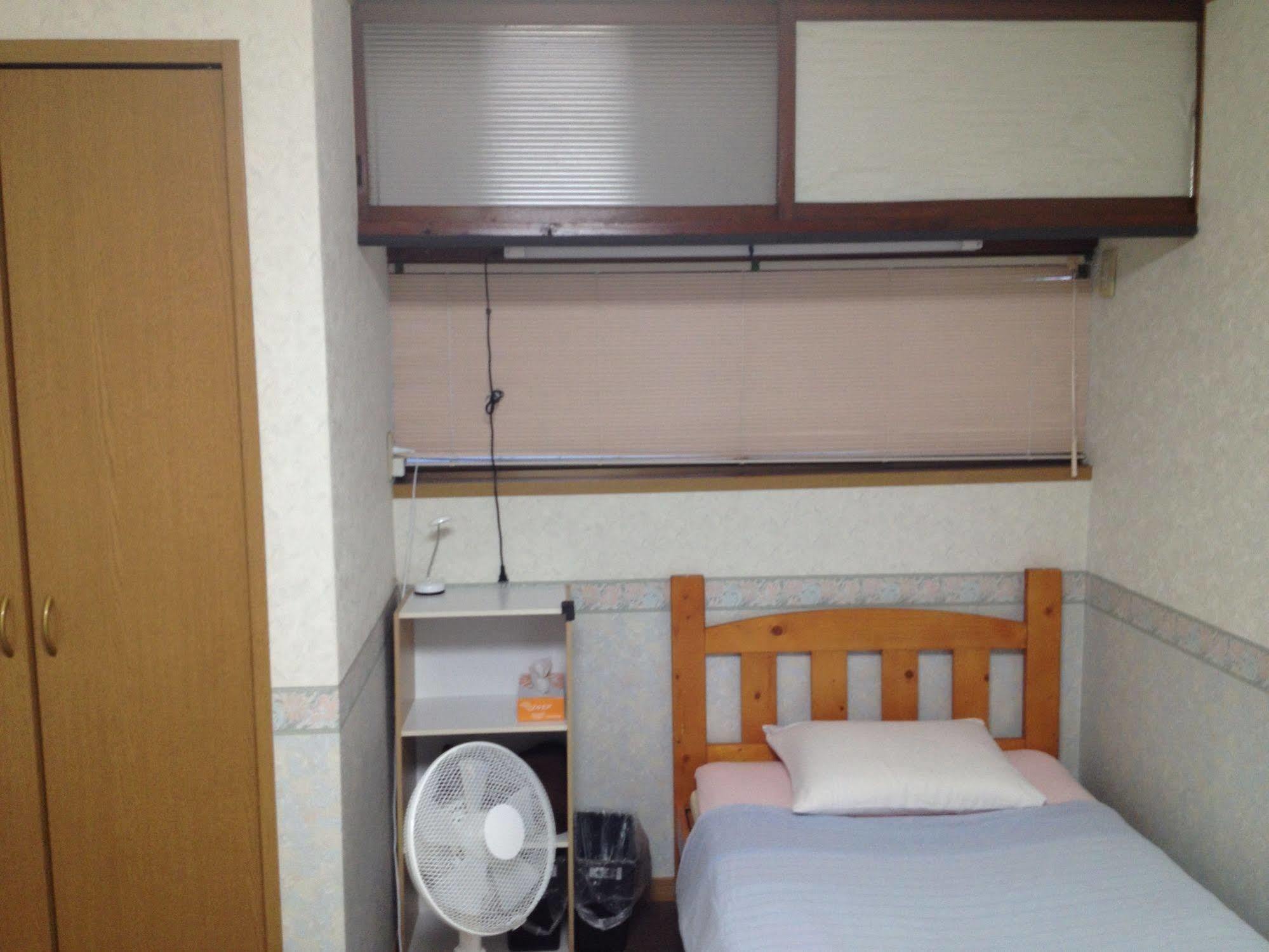 Now Travel Shinosaka Hotel Exterior photo